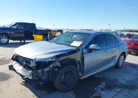 2019 Toyota Camry Hybrid Le z USA, uszkodzony, nr VIN 4T1B31HK5KU517314